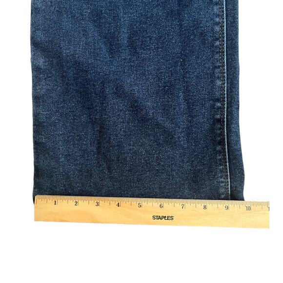 LOLA Premium High Rise Flared Denim Jeans Womens Size 8 Dark Wash Edgy Simple - Picture 14 of 14